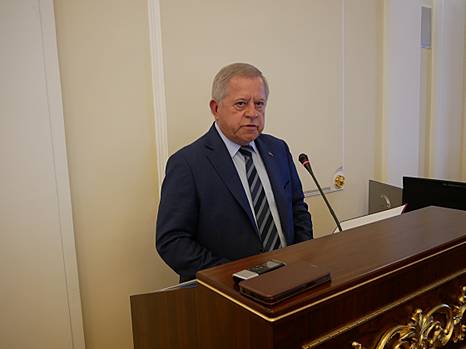 Анатолій Кінах: Відбудова України потребує нової індустріально-інноваційної стратегії та консолідації науки, бізнесу і держави
