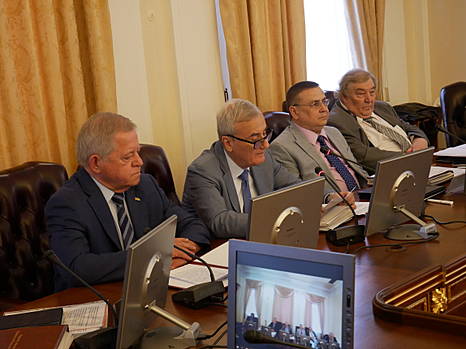 А.Кінах: Україні потрібна нова промислова політика