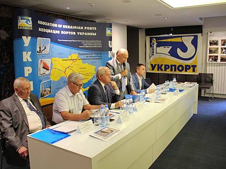 Україні потрібна програма розвитку морської галузі