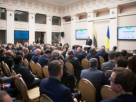 На V Українсько-литовському економічному форумі анонсували зростання двосторонньої торгівлі  до 2 млрд. дол. та низку інвестиційних проектів