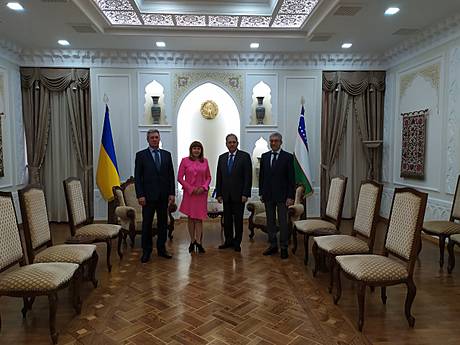 Зустріч в посольстві Узбекістану