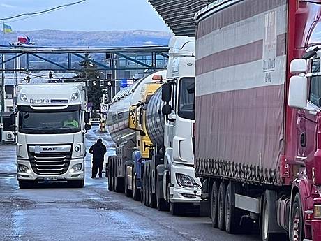 В переговорну групу щодо розблокування західного кордону необхідно залучити представників українських асоціацій експортерів та перевізників
