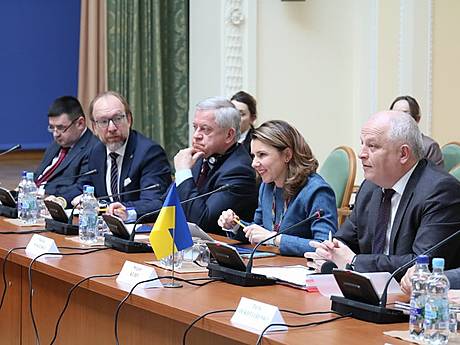 ЄС готовий допомагати в модернізації української промисловості