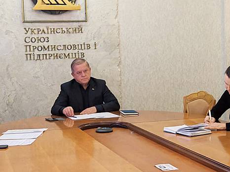 ULIE established close communication with the Spanish Confederation of Employers