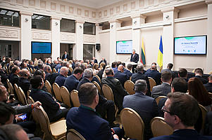 На V Украинско-литовском экономическом форуме анонсировали рост двусторонней торговли до 2 млрд. долл. и ряд инвестиционных проектов