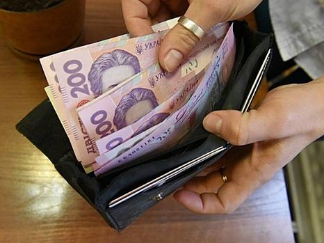 Зарплаты «как в Польше» до 2030 года, возвращение мигрантов и «значительные инвестиции» - популизм или стратегия правительства?