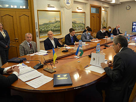 Поддерживаем законодательное урегулирование имущественных прав профсоюзов