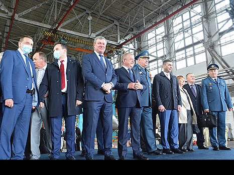 На ГП «Антонов» завершили сборки фюзеляжа первого за многие годы серийного самолета АН-178