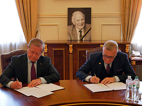 УСПП и Национальная академия наук подписали меморандум о сотрудничестве