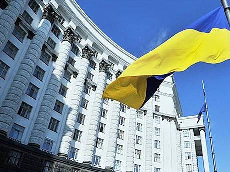 Правительству необходимо немедленно внести Антикризисный план действий