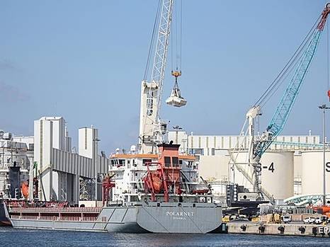 Зерновую сделку следует взять под жесткий международный контроль