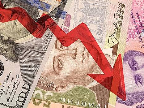 Девальвацию гривны может остановить наращивание экспорта и сотрудничество правительства и НБУ