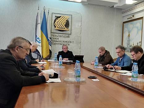 Антикризисный штаб помощи промышленности и бизнесу решает конкретные проблемы с релокацией предприятий, экспортом, логистикой