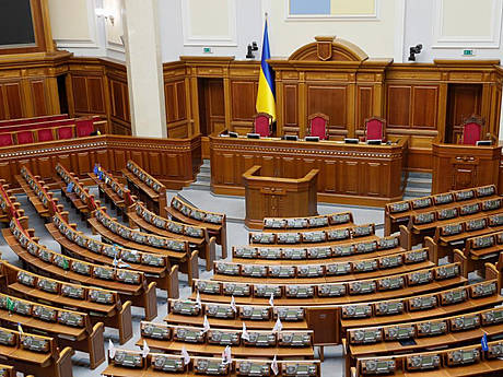 Приоритетами для парламента в 2022 году должна стать энергетическая безопасность, преодоление деиндустриализации, развитие человеческого потенциала