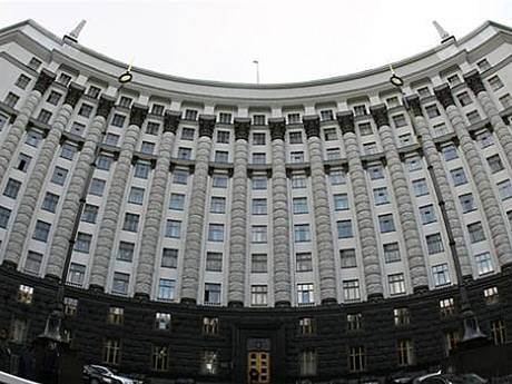 Новое правительство должно отойти от имитации реформ и работать в единой команде с обществом и бизнесом