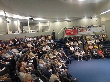 Украинский экспорт не растет из-за несовершенной политики внешней торговли